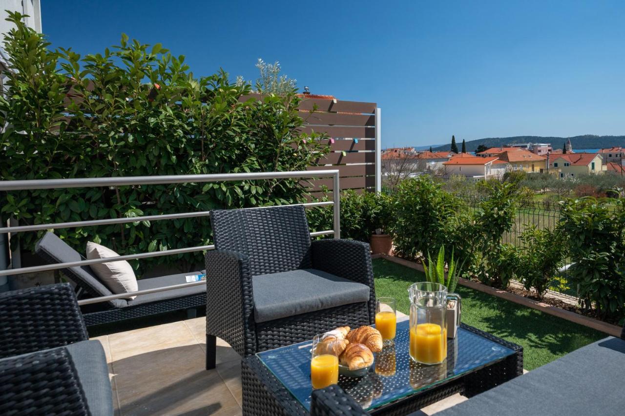Apartment Tikvarin, Kastel Kambelovac Kastela Dış mekan fotoğraf