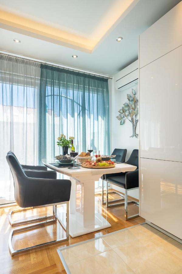 Apartment Tikvarin, Kastel Kambelovac Kastela Dış mekan fotoğraf